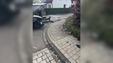 Gingen an der Fils - Führerschein und Auto beschlagnahmt / Am Dienstag verursachte ein 20-jähriger Raser einen Unfall